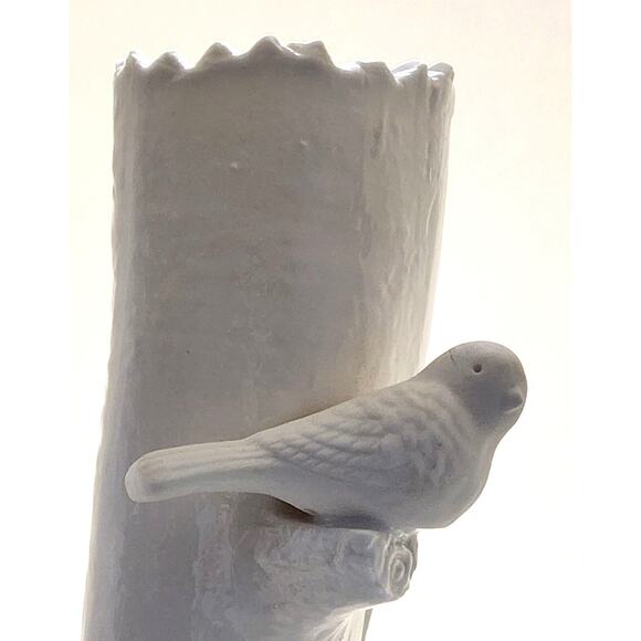 TALL VASE-VINTAGE PIER 1-Solid White-Small Bird-Tree Design-Unique-11.5" high - Picture 9 of 15